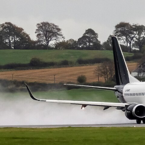 2Excel-Aviation-G-SWRD-2022-11-02-13