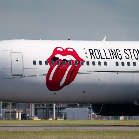Aeronexus-Corporate-ZS-NEX-Boeing-767-Rolling-Stones-2