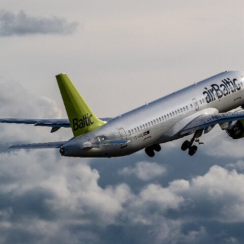 Air-Baltic-YL-AAQ-2021-08-16-3