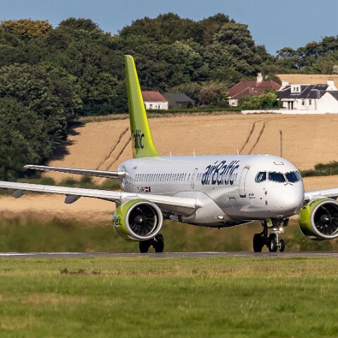 Air-Baltic-YL-AAQ-2021-08-16-6