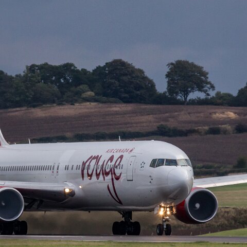 Air-Canada-C-FJZK-2016-09-24-1