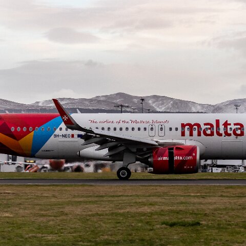 Air-Malta-9H-NEO-2022-02-25-7