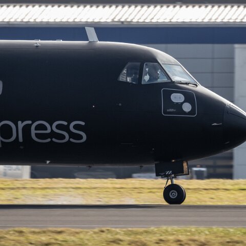 Alsie-Express-OY-CLY-17