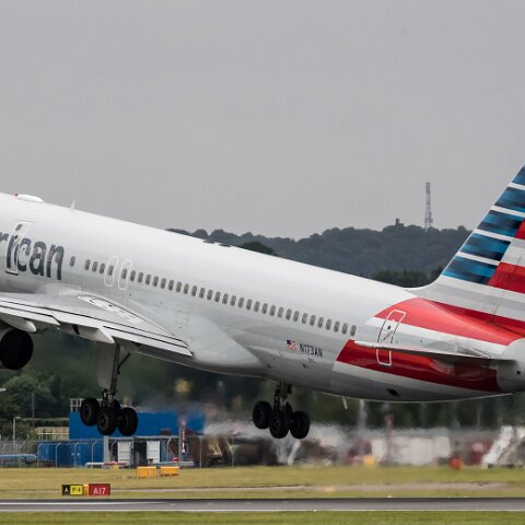 American-Airlines-N173AN-2017-06-30-1