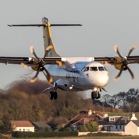 Aurigny-Air-Services-G-HUET-ATR-42-500-1