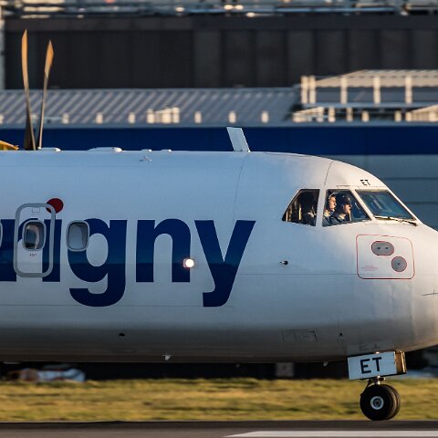 Aurigny-Air-Services-G-HUET-ATR-42-500-4