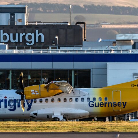 Aurigny-Air-Services-G-HUET-ATR-42-500-5