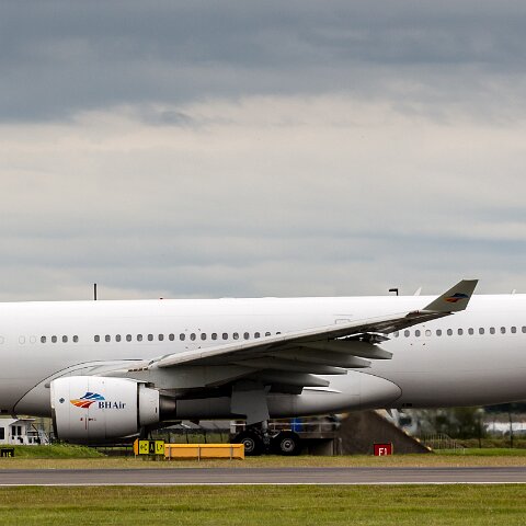 BH-Airlines-LZ-AWA-2016-07-04