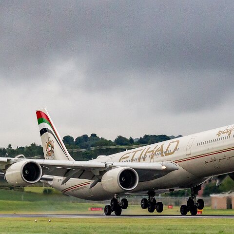 Etihad-Airways-A6-EHL-2016-07-24-11