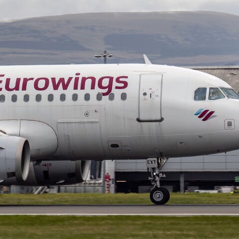 Eurowings-9H-EXT-2023-04-13-1