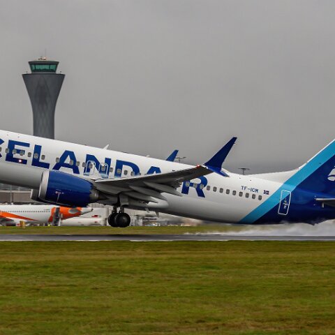 Icelandair-TF-ICM-2025-11-11-11