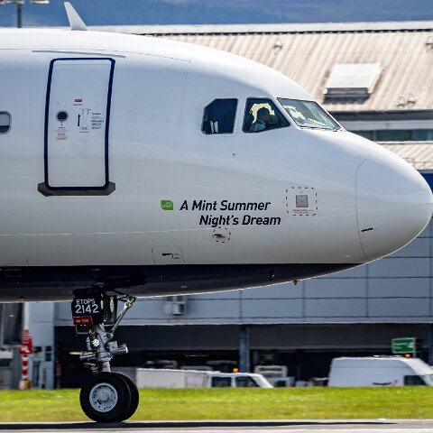 Jet-Blue-N2142J-2025-07-28-1