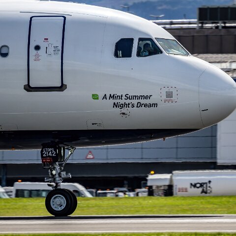 Jet-Blue-N2142J-2025-07-28-2