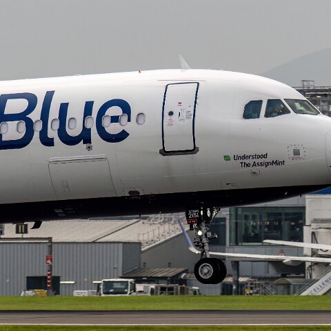 Jet-Blue-N2151J-2025-07-23-5
