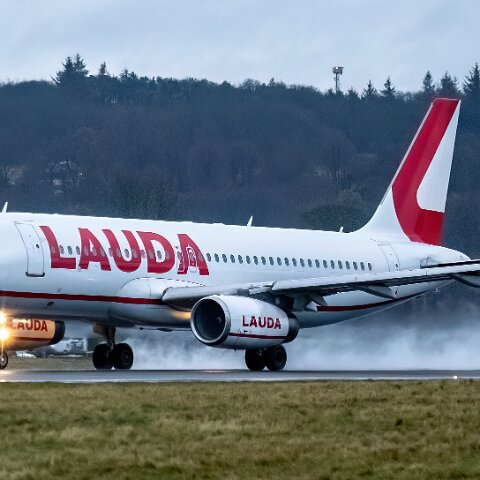 Lauda-9H-LOM-2023-12-04-1