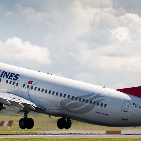 Turkish-Airlines-TC-JHM-2015-07-25