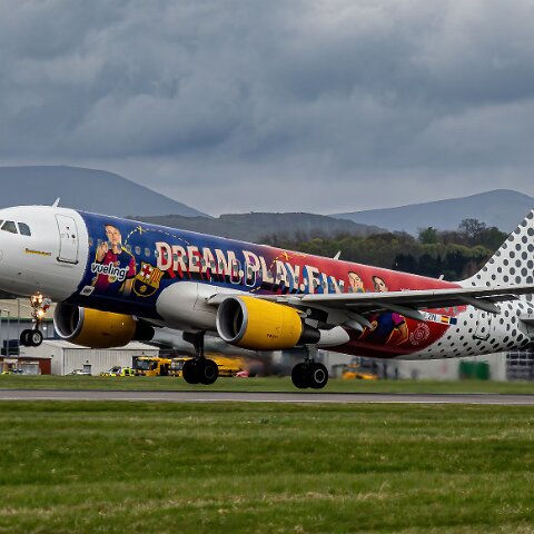 Vueling-EC-LZN-2025-04-19-3