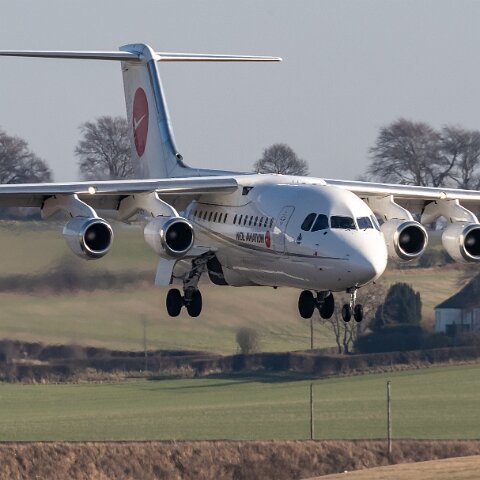 WDL-Aviation-D-AZFR-2019-02-15