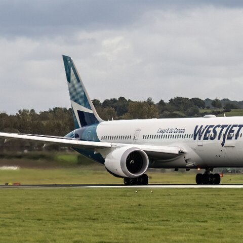 West-Jet-C-FAJA-2023-10-02-3