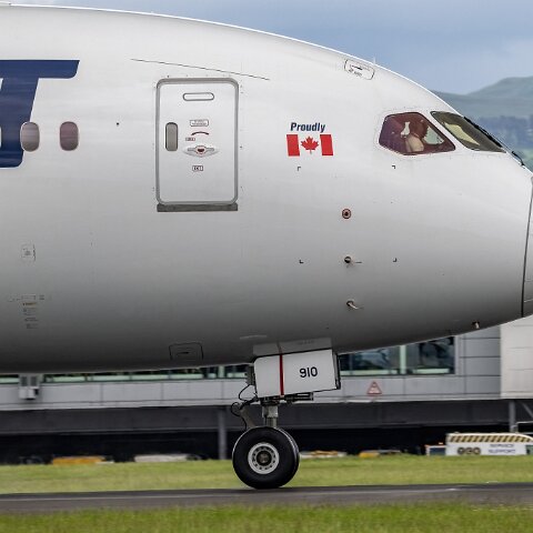 West-Jet-C-FAJA-2024-05-27-4