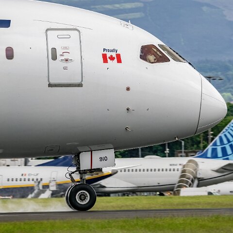 West-Jet-C-FAJA-2024-05-27-5