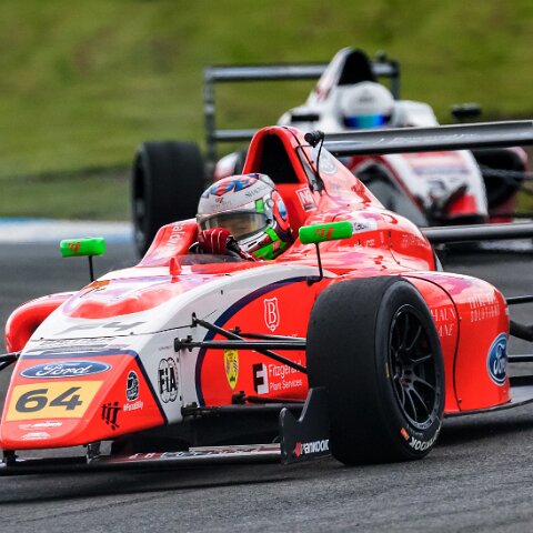 Knockhill-Race-Circuit-F4-2017-08-12-11