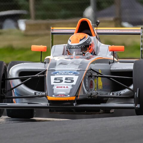 Knockhill-Race-Circuit-F4-2019-F4-17