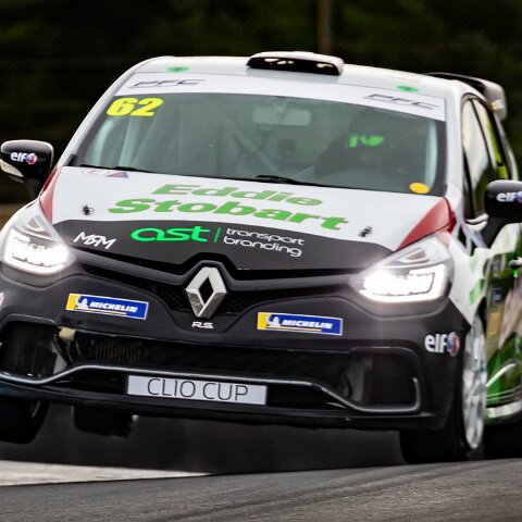 Renault-Clio-2019-10