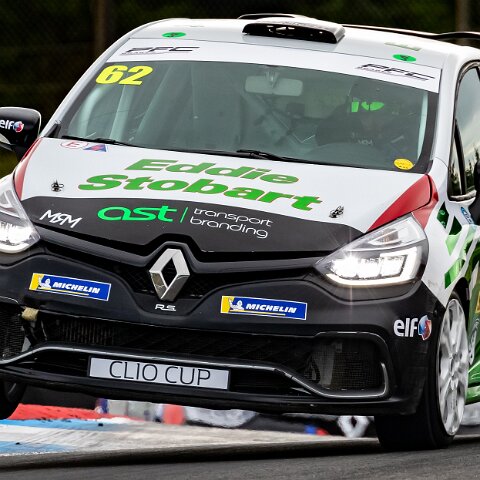 Renault-Clio-2019-13