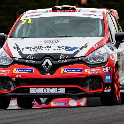 Renault-Clio-2019-15