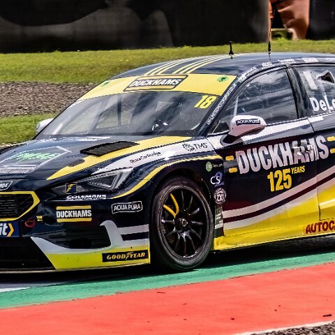 Kwik-Fit-British-Touring-Car-Championship-17