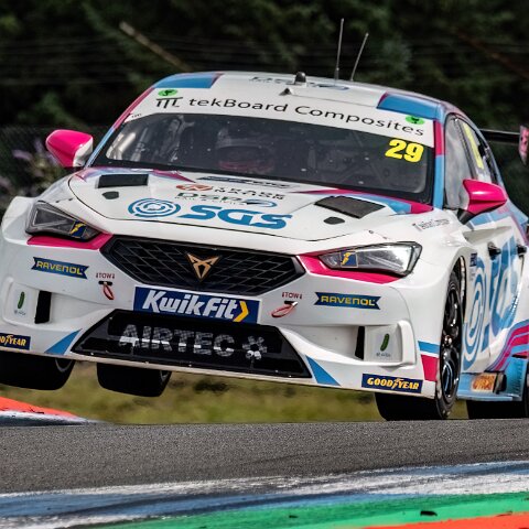 Kwik-Fit-British-Touring-Car-Championship-19