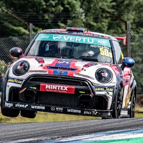 The-Vertu-Motors-MINI-CHALLENGE-18