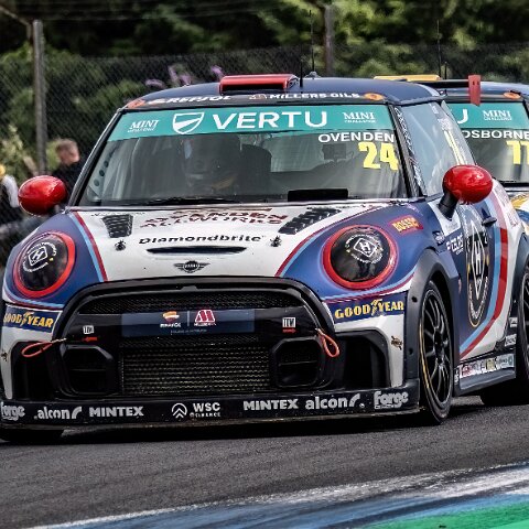 The-Vertu-Motors-MINI-CHALLENGE-7