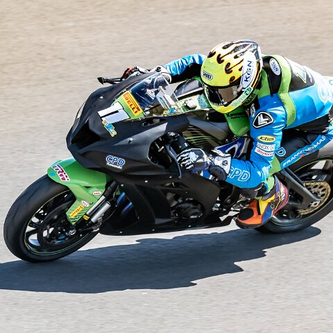 Knockhill-2019-Superstock1000-1