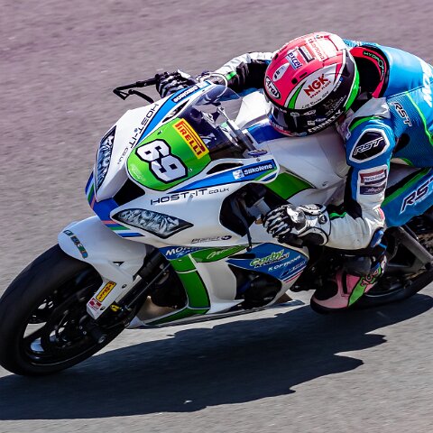 Knockhill-2019-Superstock1000-16