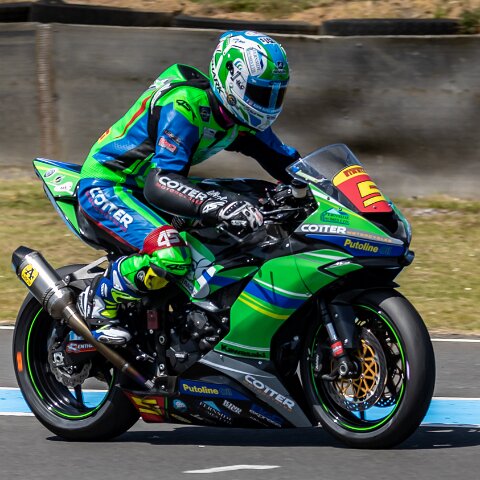 Knockhill-2019-Superstock600-5