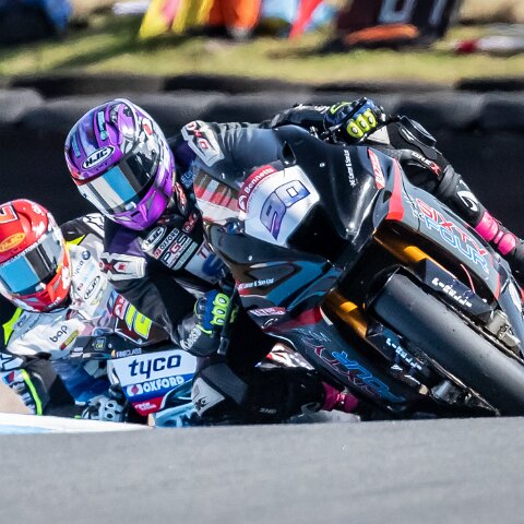 Knockhill-2019-SuperBikes-3