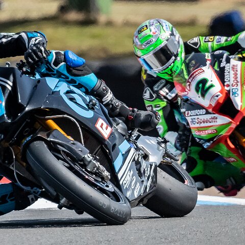 Knockhill-2019-SuperBikes-4