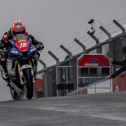 Knockhill-2024-Pirelli-National-Superstock-10