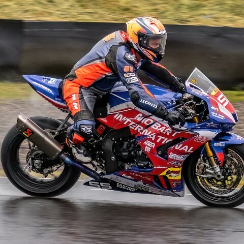 Knockhill-2024-Pirelli-National-Superstock-8