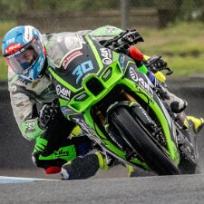 4-Bennetts-British-Superbike