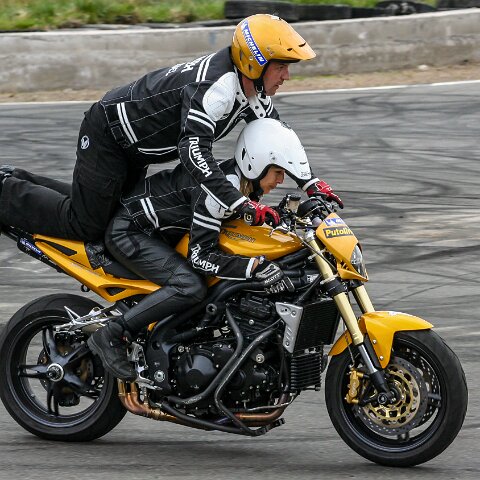 Knockhill-Motor-Bike-Display-2005-07-24-11